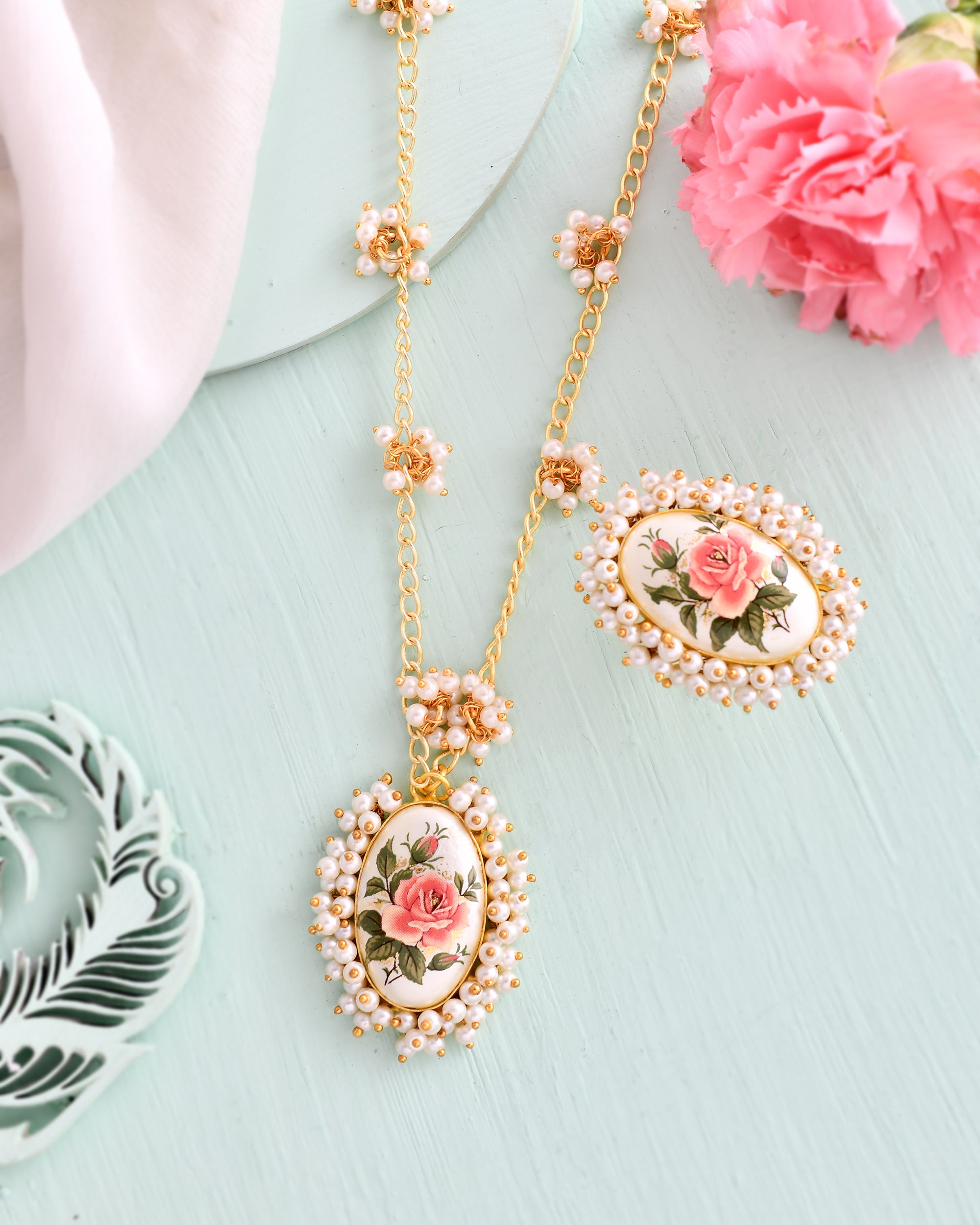 FLOWERNECK with RING